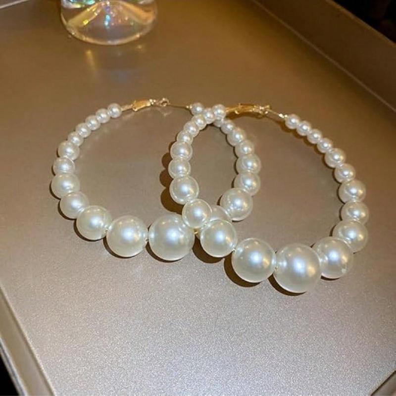 1pc Elegant Statement Pearl Hoop Earrings – Oversized Circular Hoops Lavishly Adorned With Lustrous Faux Pearls In A Graduated Design, Lightweight
