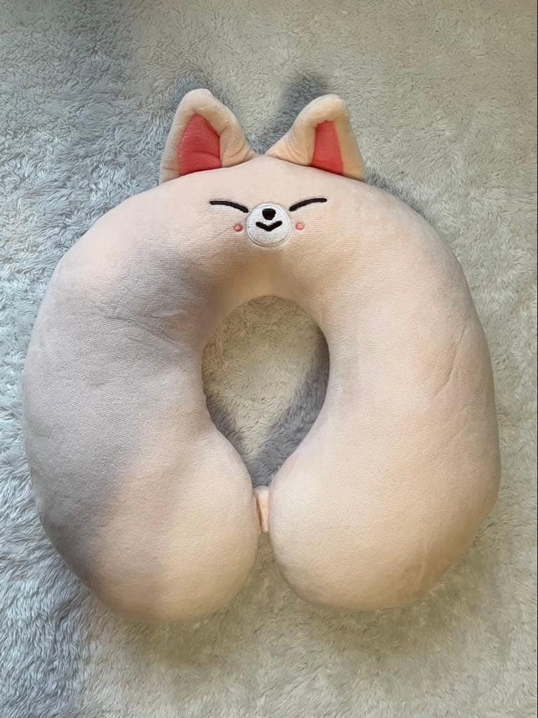 [USED] SKZOO Neck Pillow Foxi.Ny