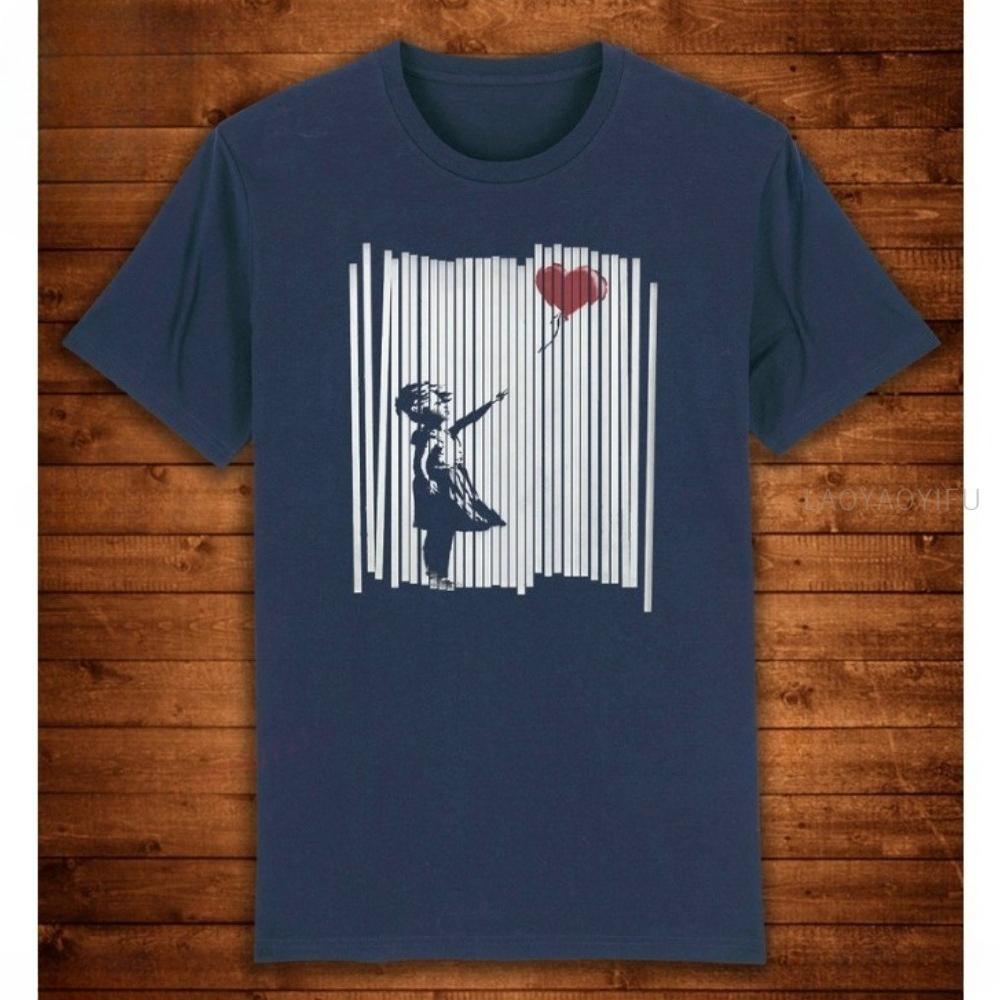 Banksy Ragazza con Palloncino Strappata Street Art T-shirt Design Unico Street Wear Arte Grafica Urbana Top Stile Semplice