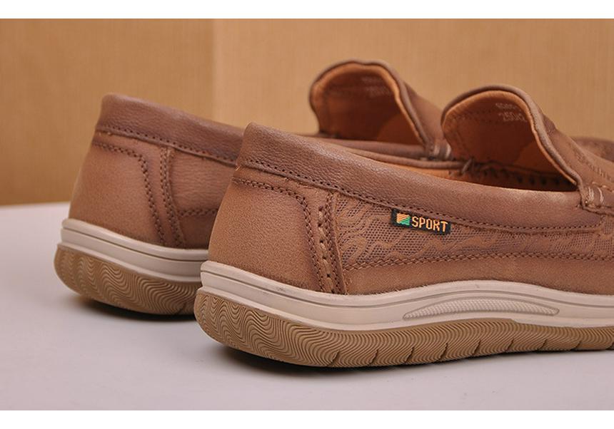 Embossed Genuine Leather Slip-On Driving Shoes: Comfortable & Lightweight