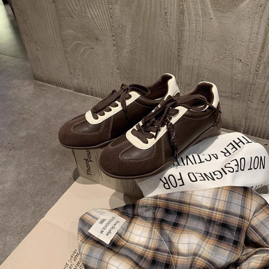 Grape Mother Has the Same Lace-up Color Matching Round Head Versatile Comfortable Casual Leather Board Shoes Heightening German Training Shoes Women