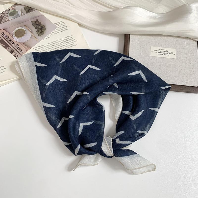 

Silk scarf square scarf high-end new neck protection scarf small scarf literary and retro headscarf headband silk scarf