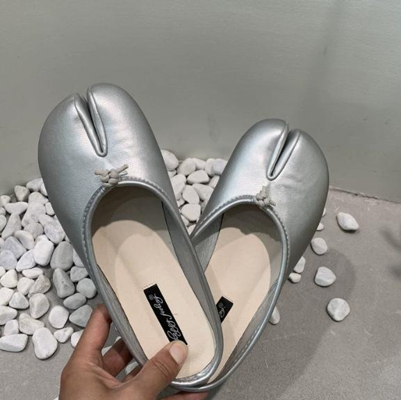 Fashion Bailamos Women Split Toe Fur Slippers Tabi Ninja Slip On Flats Round Toe Shallow Lazy Boat Slingback Mules Shoes Soft Warm Loafe