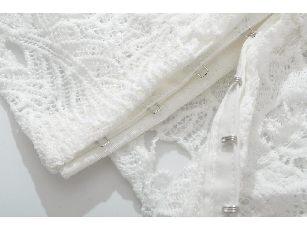 2025 Sweet Lace Patchwork 2-Piece: Off-Shoulder Crop Top + Mid-Waist Skirt