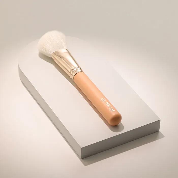 [Smooth V-line] The Tool Lab 155 Angle Blusher & Shading