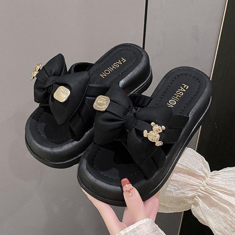 

Summer wear thick-soled cool slippers women s new models with skirts soft-soled casual muffins beach sandals 35 чорний