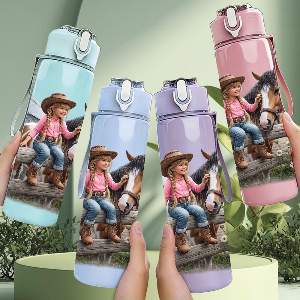 1PC Cowgirl Horse Western Scene Print 750ml Color Plastic Sports Water Bottle Leakproof Flip Straw Lid Suitable for Sports Office Home Use