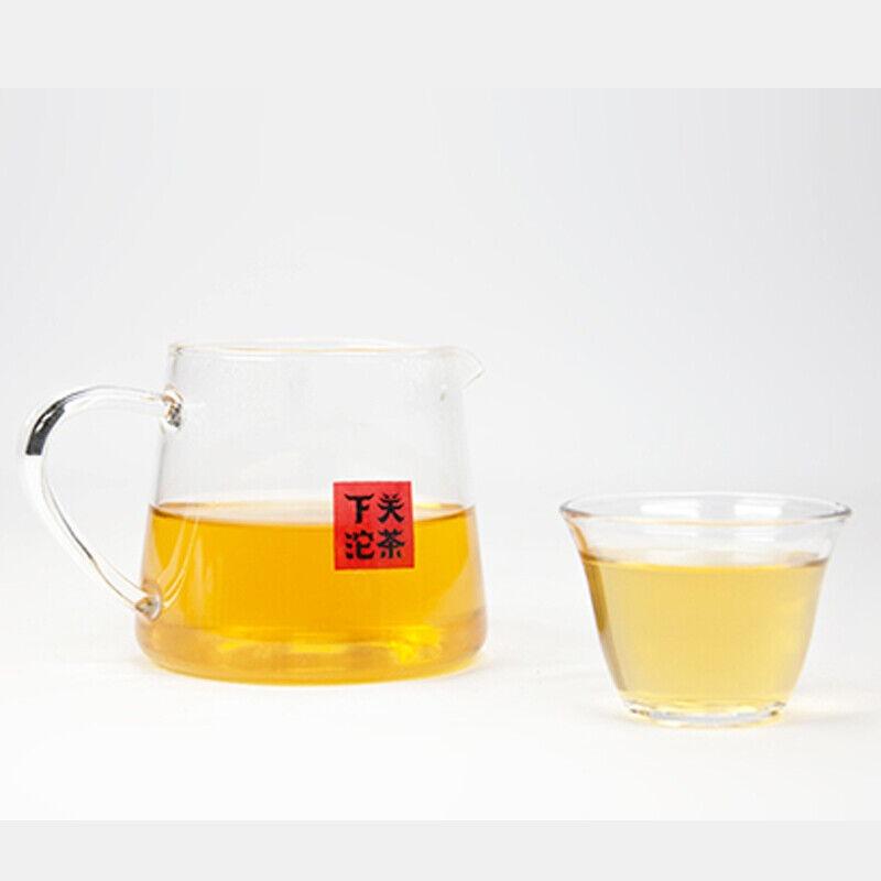 Klasický 8633 Xia Guan Tuocha Pu'er Koláč * Yunnan Puer Pu-erh Čaj Surový 150g Krabička