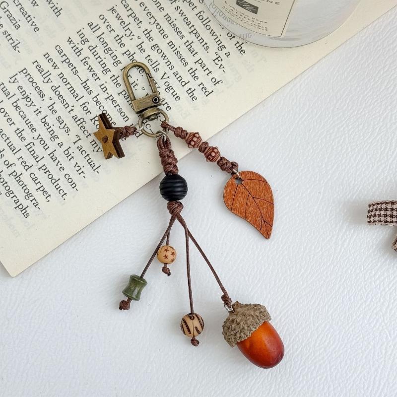 Realistischer Eichelförmiger Schlüsselanhänger Anhänger Modisches Taschenzubehör Stilvoller Taschenanhänger für Damen und Mädchen
