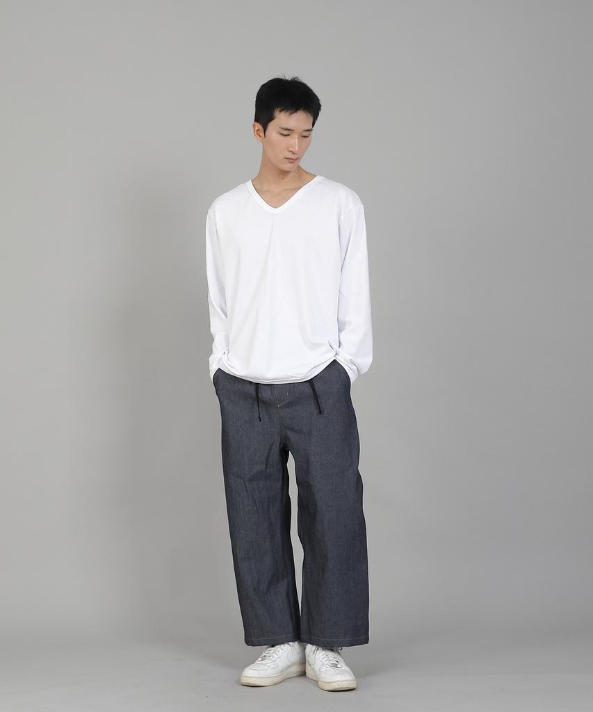 Seinteukeulu Plain V-Neck Sweatshirt Rvs-874 White