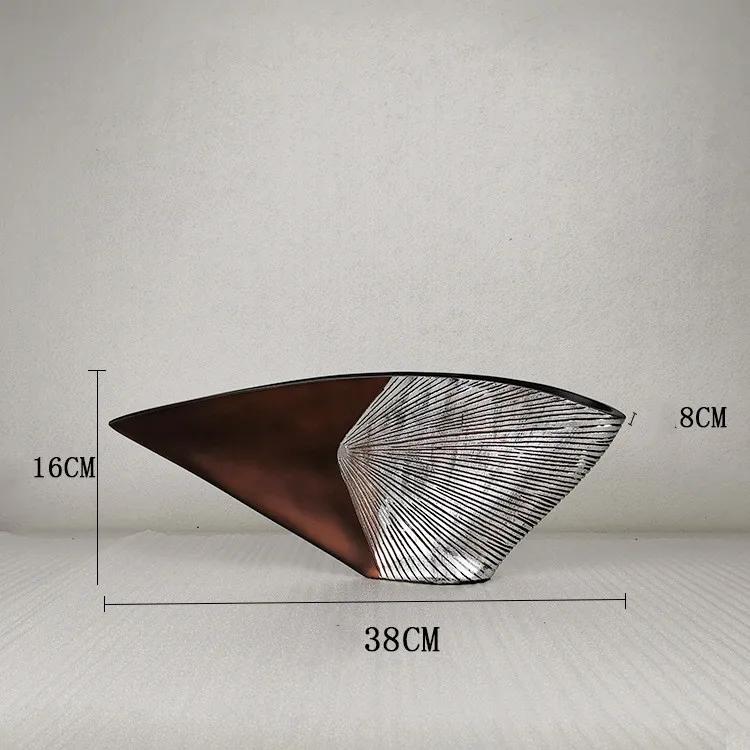 Creative Nordic style Resin vase modern abstract Fan-shaped vase Decoration crafts Home Decorations Dried flowers