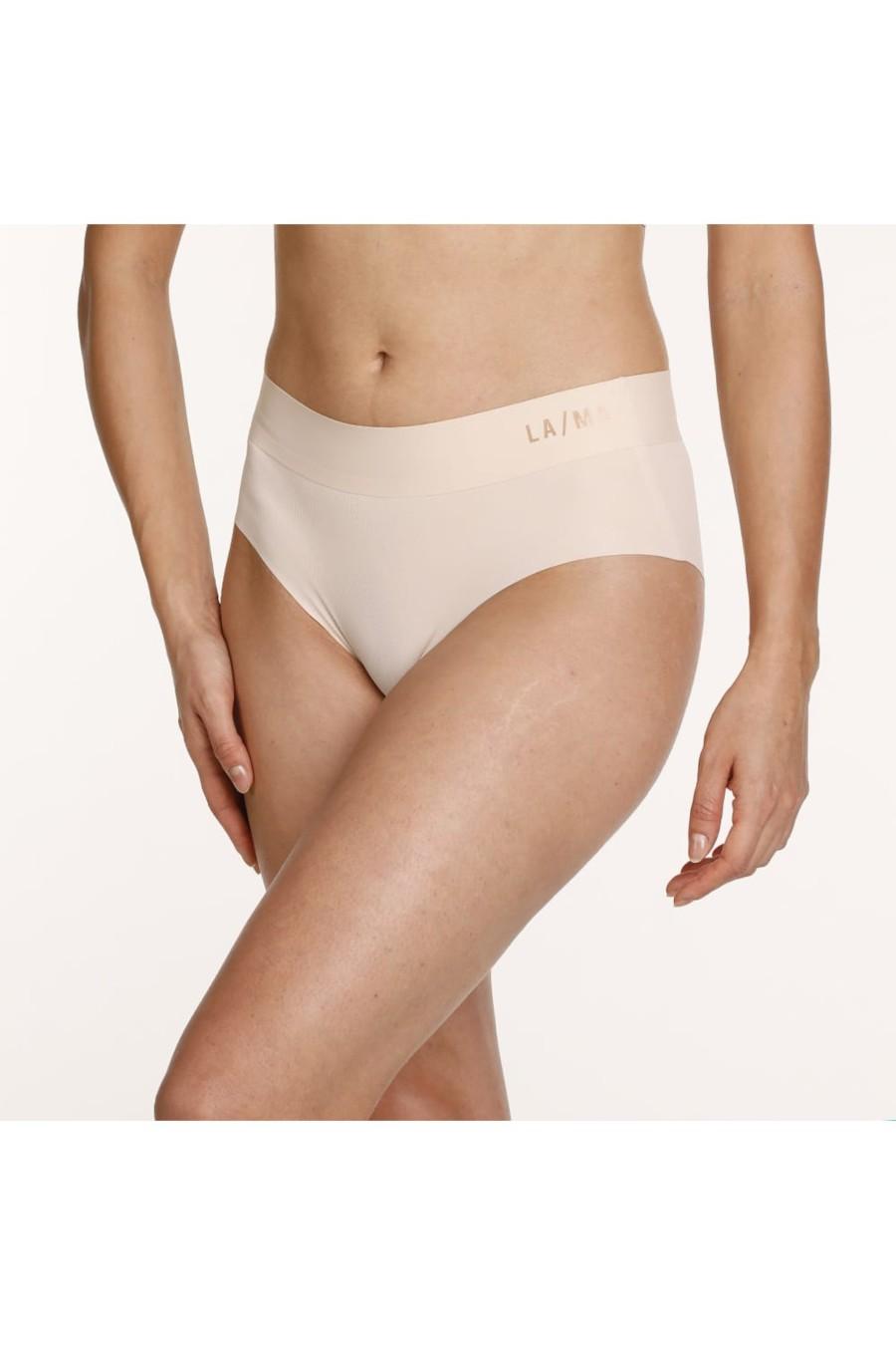 

Трусики-шортики Lama (71049) 2(S) бежевий
