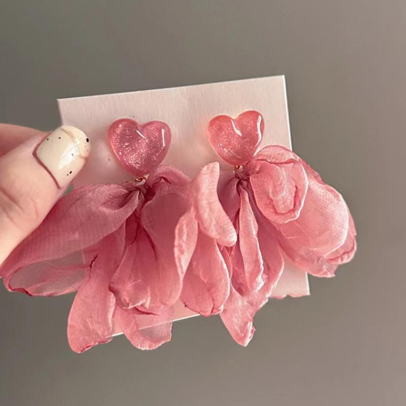 Sweet Mesh Fabric Flower Drop Earrings for Women Pink Acrylic Heart Earrings Holiday Beach Travel Jewelry Party Gift