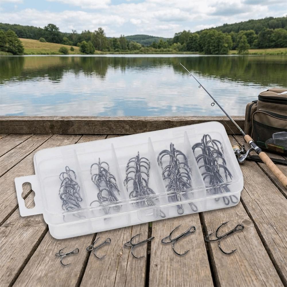 50Pcs/Box Iron Treble Fishing Hook Barbed Three Claw Fishhook Portable Triple Fishing Hook Fishing