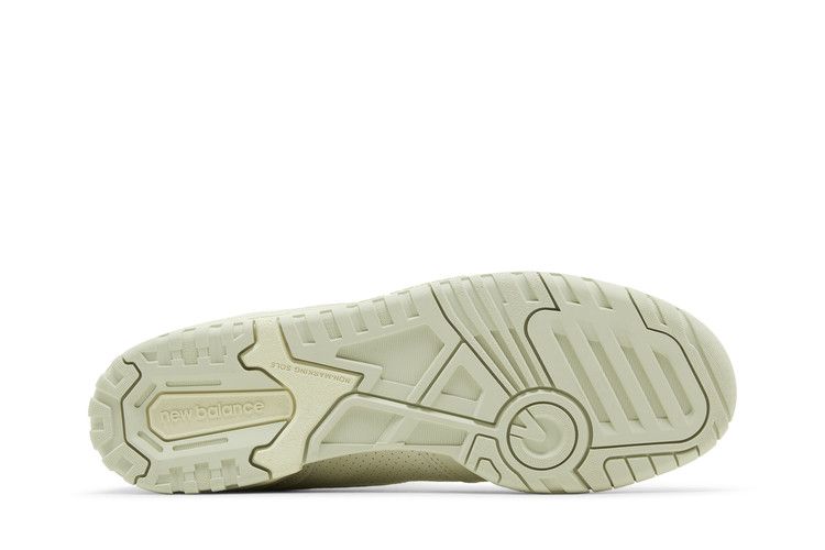 New Balance 550 Tiefes Flechtengrün