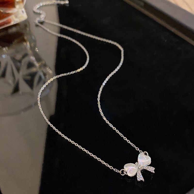 

Light and Luxurious Opal Bow Necklace Women s Ins Fashionable and Versatile Temperament Small and Fresh Titanium Steel Chain
