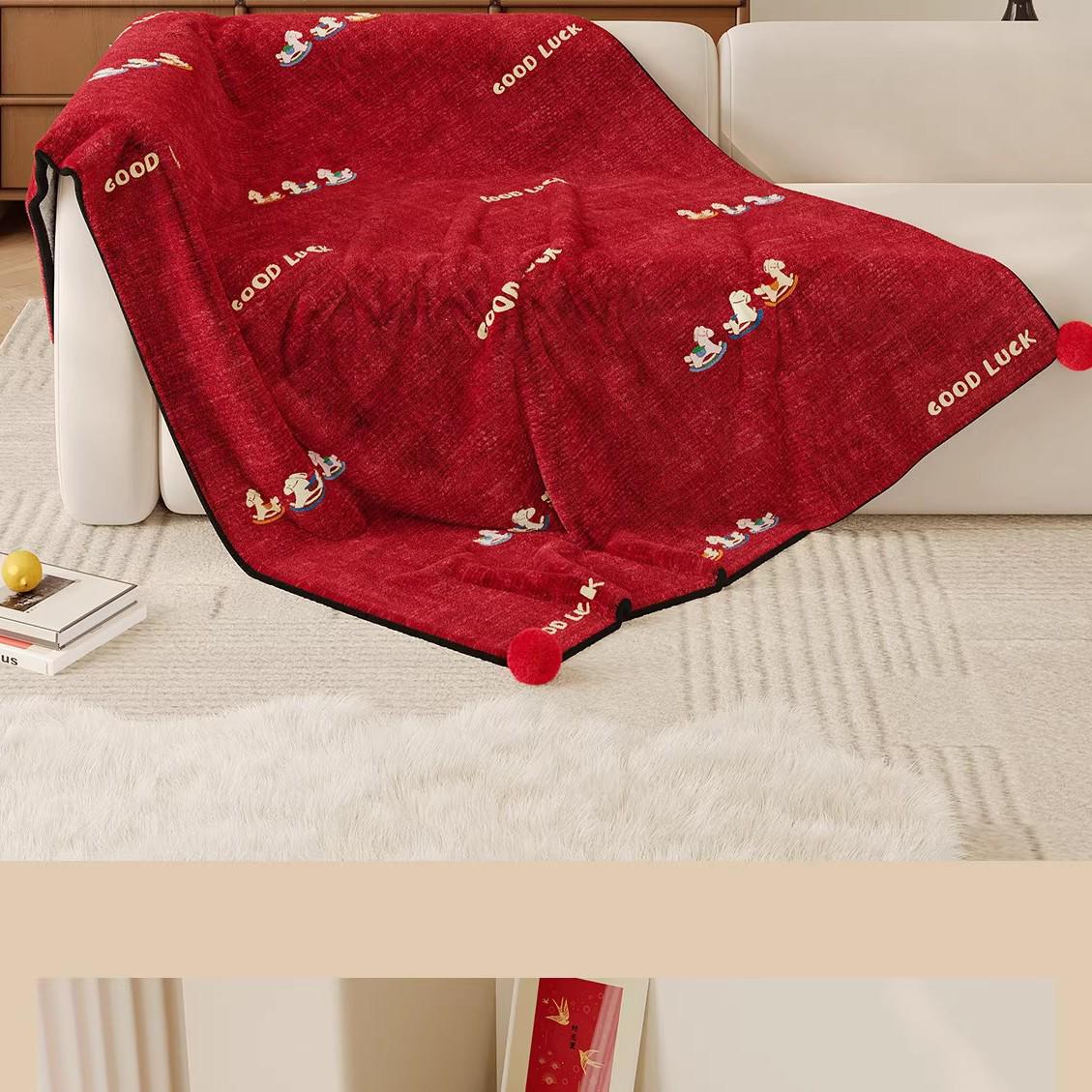 Year of the Horse Red Zodiac Blanket: Festive Winter Throw for New Year