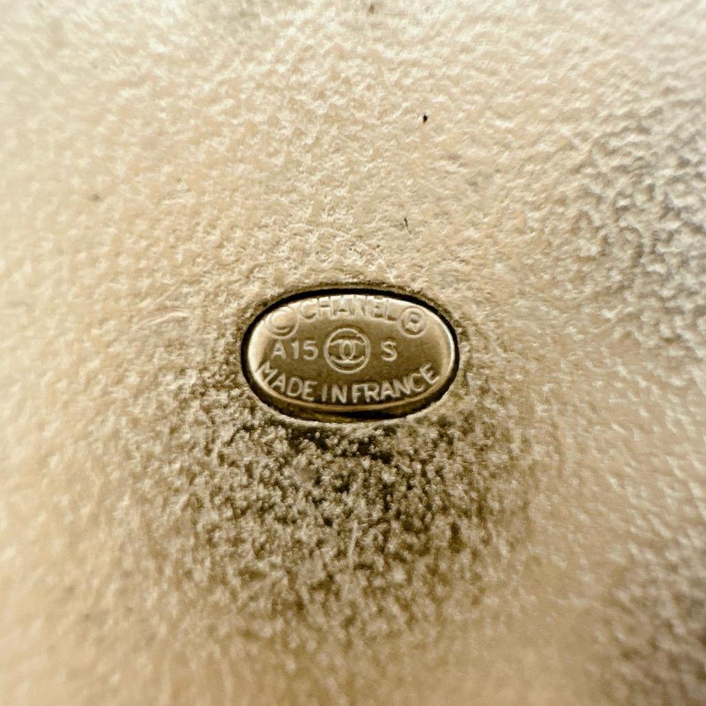 CHANEL Bag accessories feminist Brooch Pin batch metal white Women Storage box Used