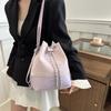Stylish and simple versatile chain bucket bag 2025 spring and summer new commuter shoulder messenger bag women's wholesale
