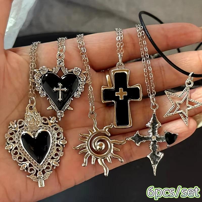 Gothic Style Metal Cross Love Skull Pendant Necklace Set Y2K Personalized Love Thorn Cross Black Bead Necklace