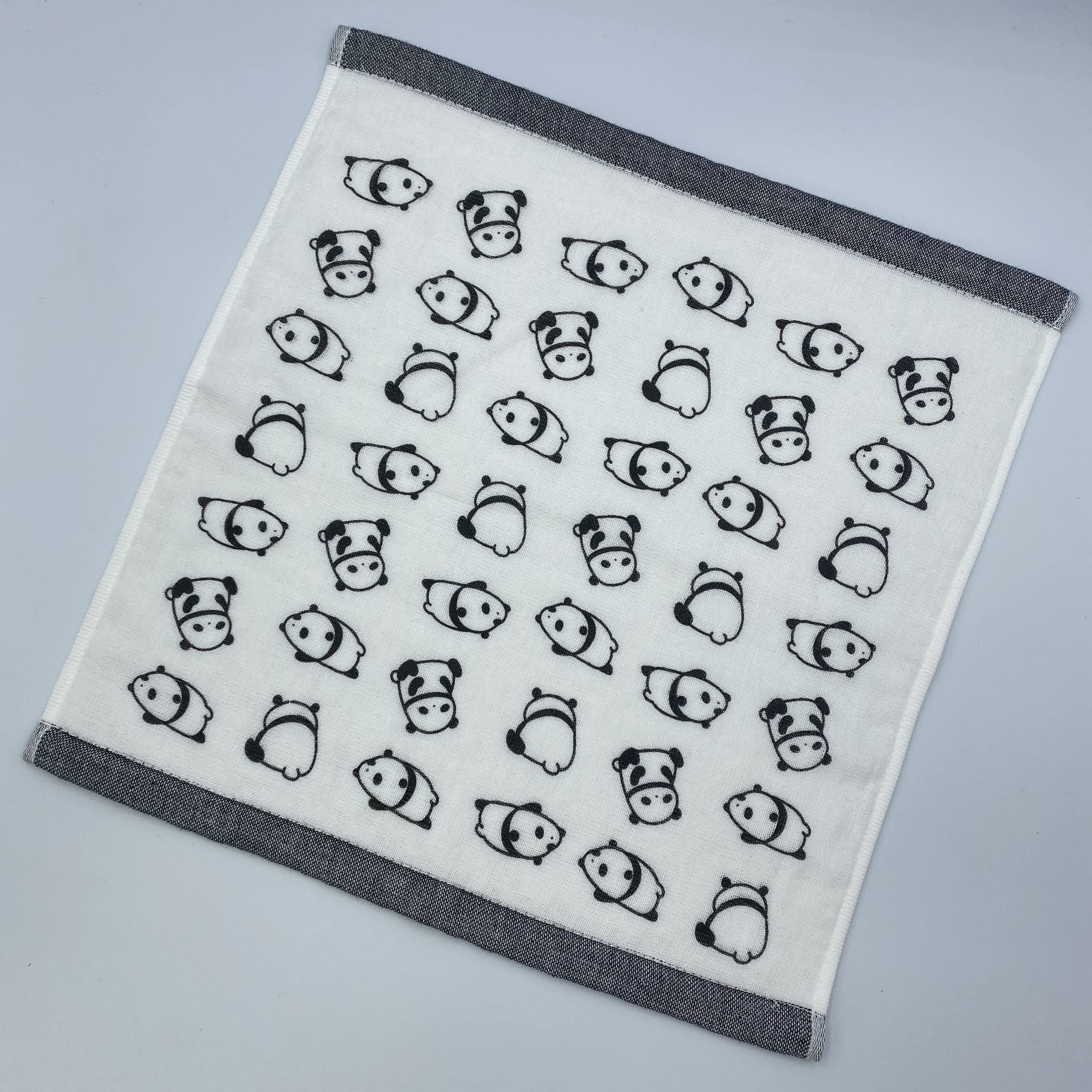 

Одностороннее марлевое полотенце Imabari для рук 34 x 35 Chirashi Panda, изготовленное из легкого в использовании милого полотенца Panda, Полотенце, см, Монохромное, Япония, Imabari, Сухое, Кемпинг, Йога,