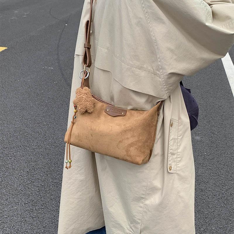 Frosted Retro Bag Women's Autumn and Winter New Niche One-shoulder Messenger Bag Dumpling Bag