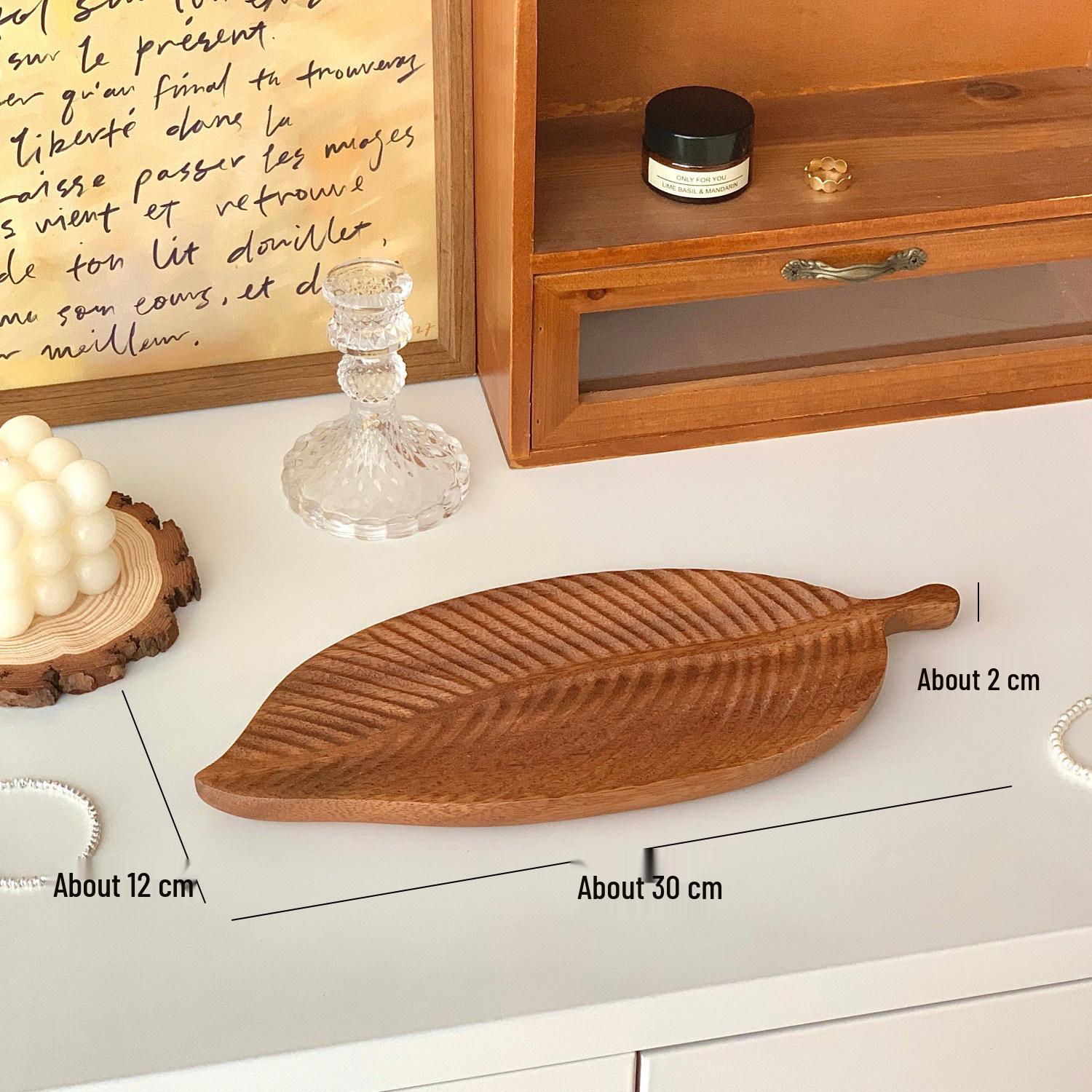 Retro Walnut Leaf Jewelry Tray - Solid Wood Display & Ornament Holder