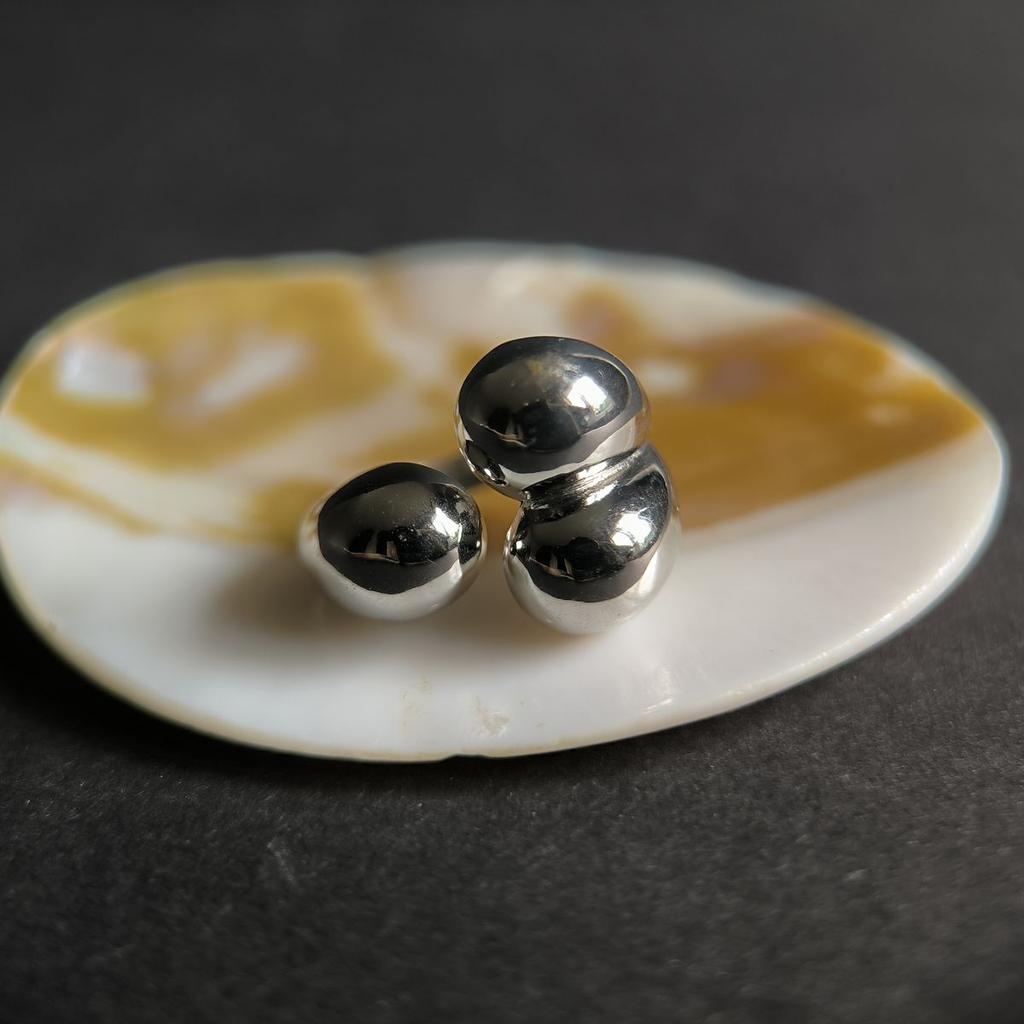 Silberring ohne Steine, Gewicht des Artikels 7,35 g (2193401)