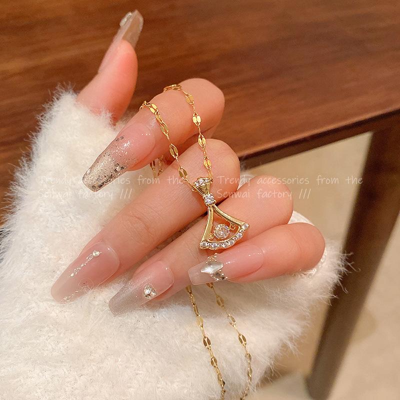 Smart zircon fan pendant titanium steel necklace women s lip chain with