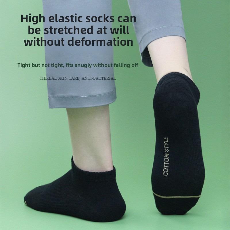 5 Pairs of Women's Solid Color Deodorant Breathable Sweat Absorbent with Shallow Mouth Invisible Short Socks