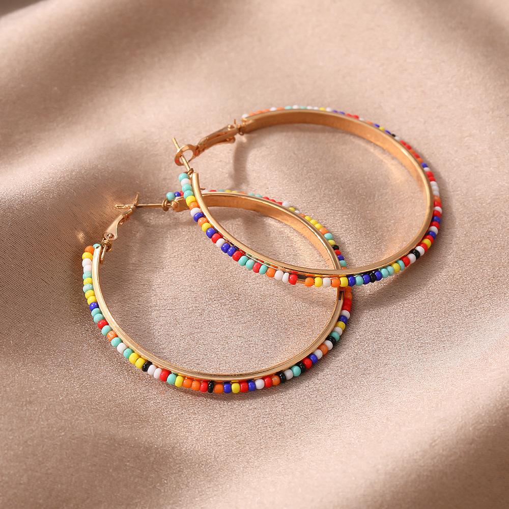 European Design Geometric Spiral Pearl Earrings , Exaggerated Circle Ear Cuffs for Women , Versatile French Vintage Styl multicolor