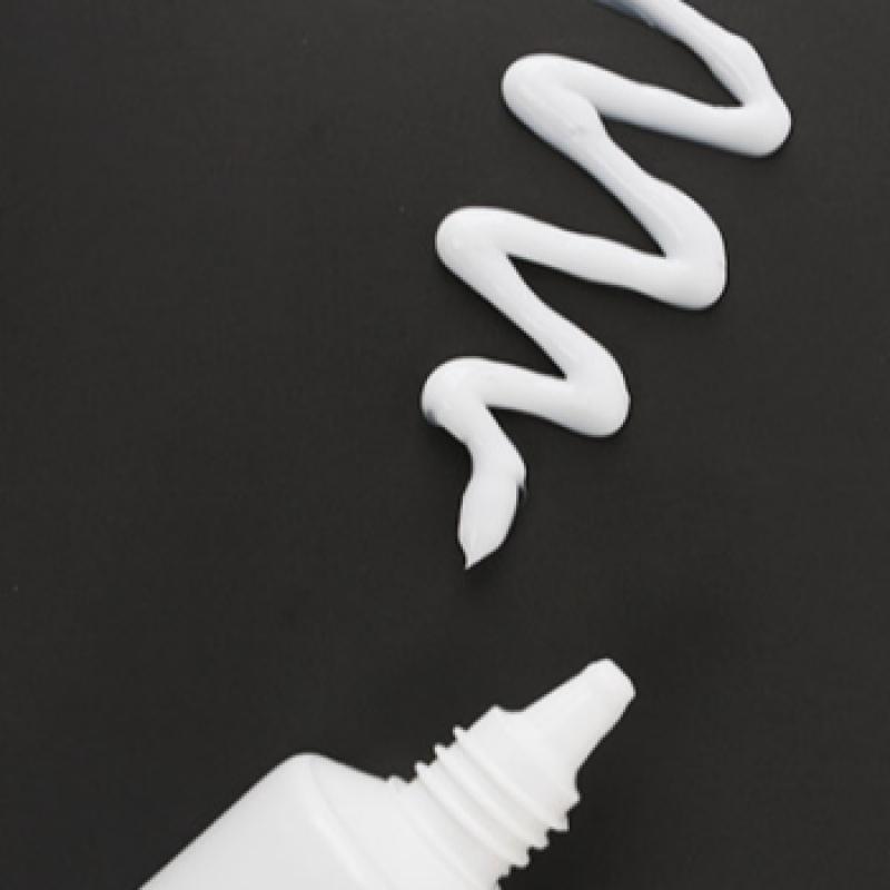 Food A Holic  1+1+1  Food A Holic Eye   fAce Eye creAm 40ml