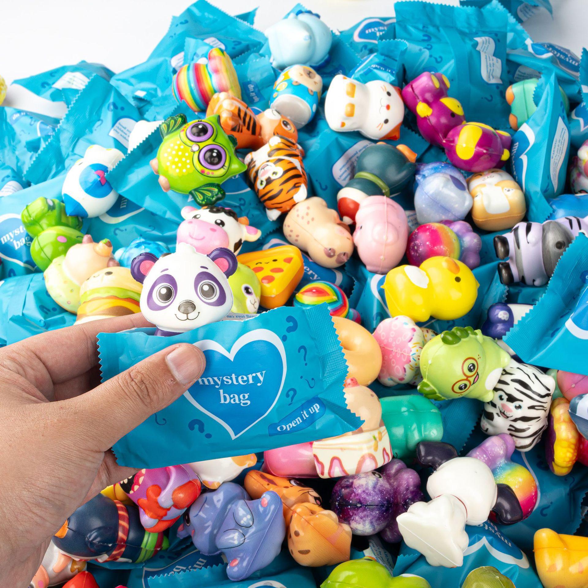 

1Pc Mystery Squishy Toy – Slow Rise Stress Ball, Animal & Food Shaped Fidget, Decompression Surprise Bag for Anxiety Relief світло-сірого кольору