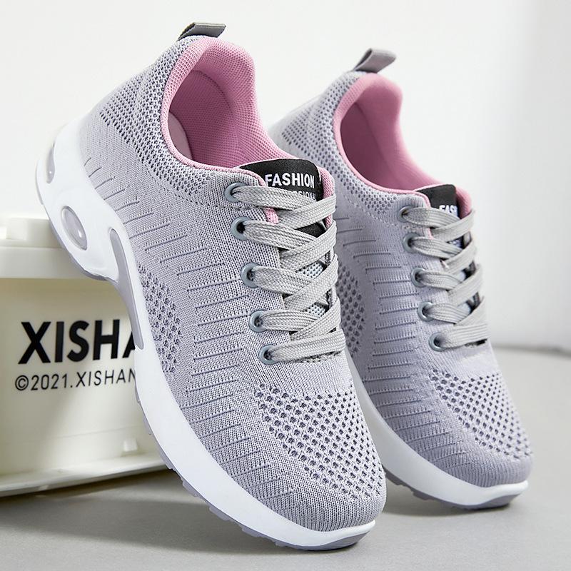 Shoes Women's Spring and Autumn New Casual Shoes Women's Breathable Flying Weaving Sneakers Women's Large Size Women's Shoes Versatile Running Shoes