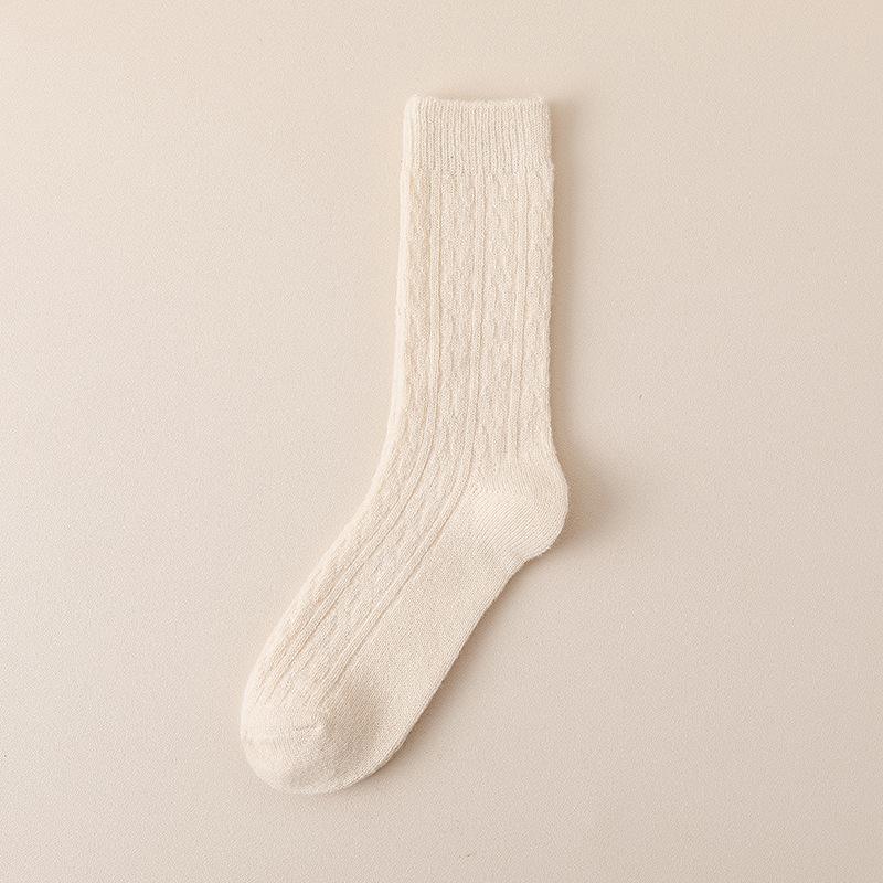 Women's Autumn and Winter Style Warm Velvet and Thick Wool Yuezi Tube Pile Socks