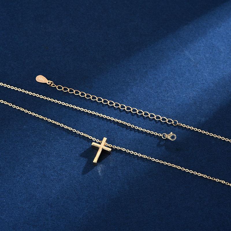PANJBJ S925 Sterling Silver Korean Personality Glossy Cross Necklace Ladies Simple And Versatile Pendant Chain NecklacePANJBJ