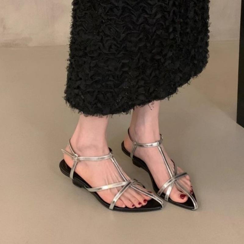 Roman Sandals Women's 2025 Summer New Low-heeled Pointed French Silver Temperament with Skirt Fashionable Cross-strap