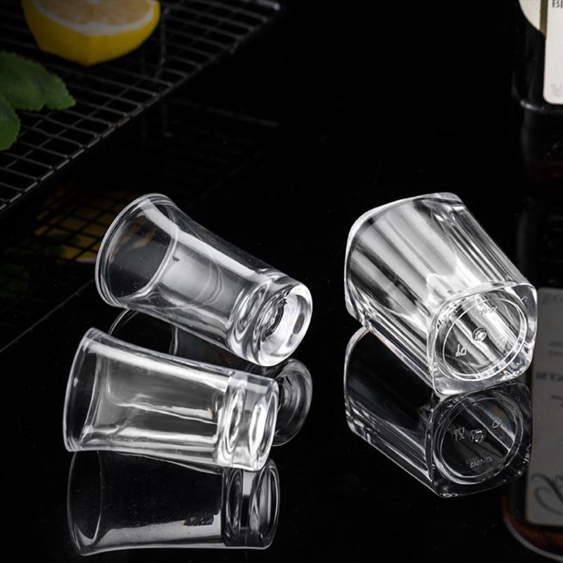 Sada 4 ks sklenic na panáky s těžkou základnou 50 ml sklenice na víno na whisky Průhledný, nerozbitný pohárek na vodku Tequila Bar