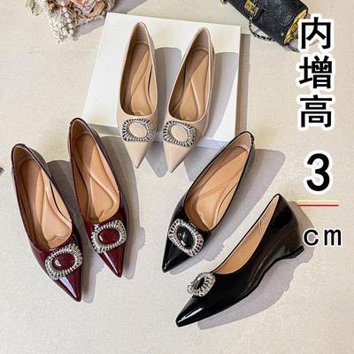 Sapatos de mulher – Sabrinas