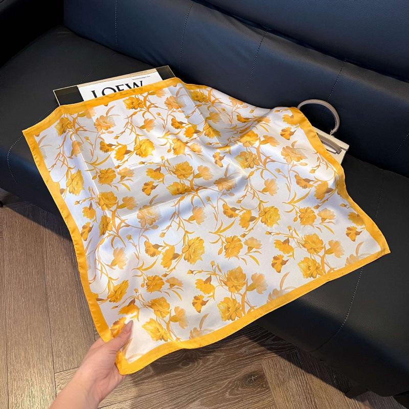 Fashion Black and White Printing Temperament Square Scarf Imitation Silk Korean Version Decorative Scarf Scarf Professional Decorative Shawl Silk Scar