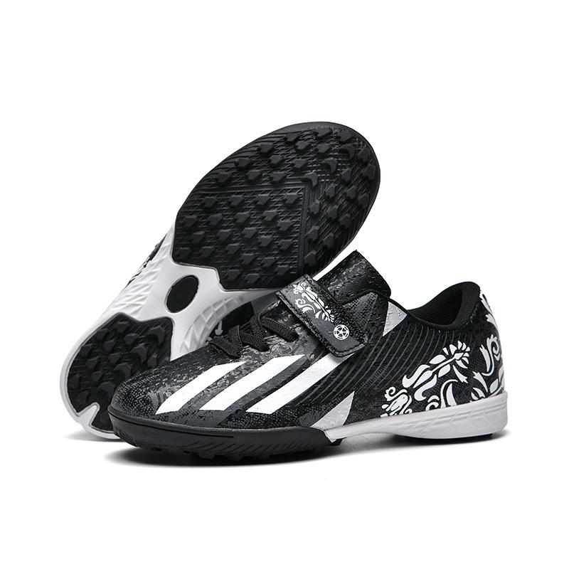 

Children s broken nails Velcro football shoes boys long nails training medium children girls short nails ping training competition shoes 38