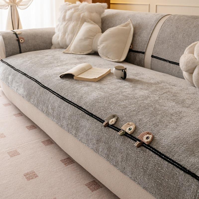 New Antique Style Sofa Cover Fabric With Straight Anti Slip Sofa Cushion Light Luxury And Skin Friendly Suitable For All Seasons