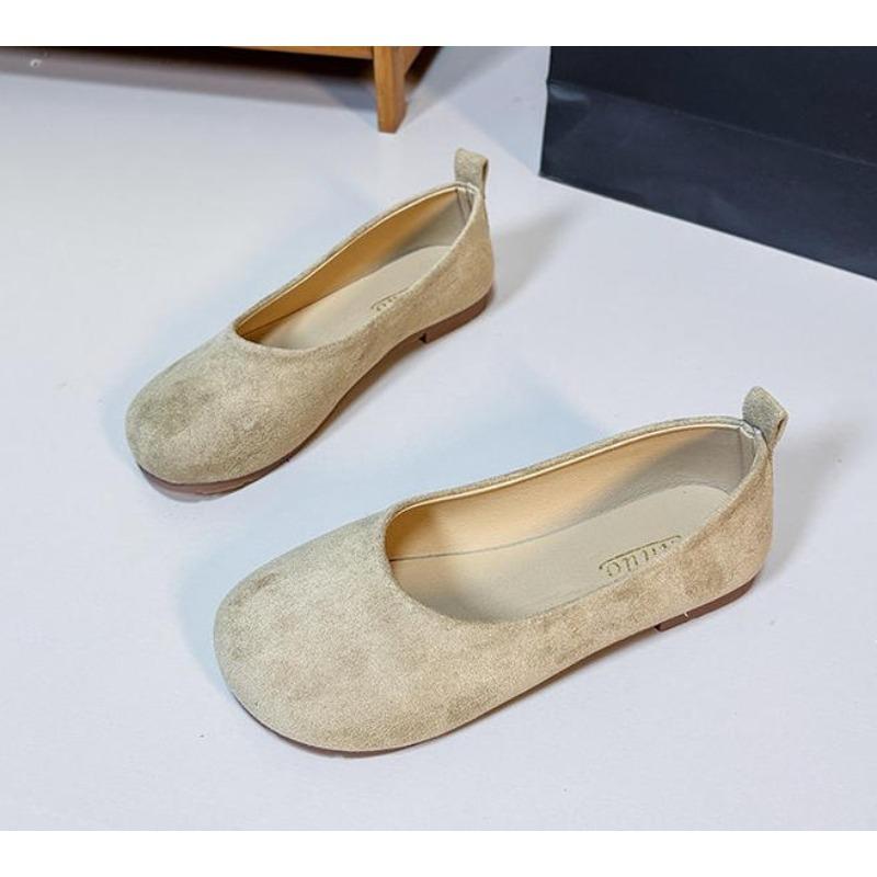 

Новые простые женские мокасины ретро весна осень универсальные лоферы модная повседневная мягкая подошва женские балетки однотонные слипоны 43 светло-желтого