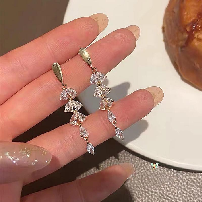 S925 Silver Leaf Tassel Earrings - Trendy 2022 Niche Design