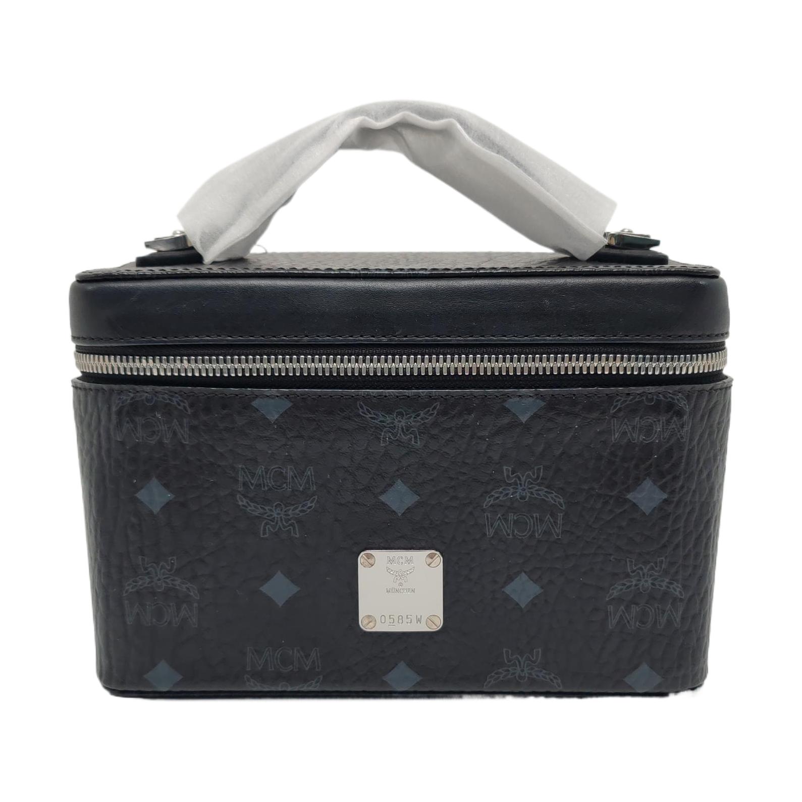[Pre-Owned] Rockstar Visetos Leather Crossbody Makeup Bag - Excellent #1M39AUI ONE SIZE