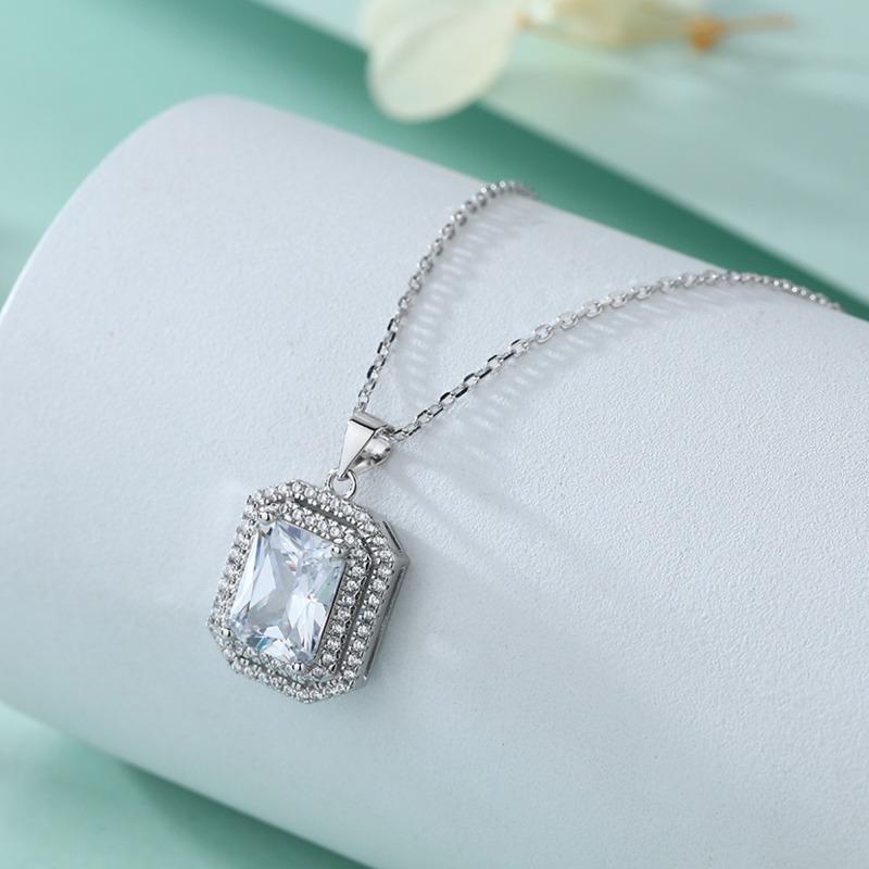 Bague Ringen Rectangular Momulberry Stone Pendant European And American Fashion 925 Sterling Silver Square Diamond Necklace Girls Clavicle Chain