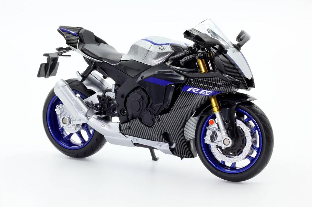 Doyusha Diecast Motorcycle 1/12 Scale 2022 Yamaha YZF-R1M Black Finished Product