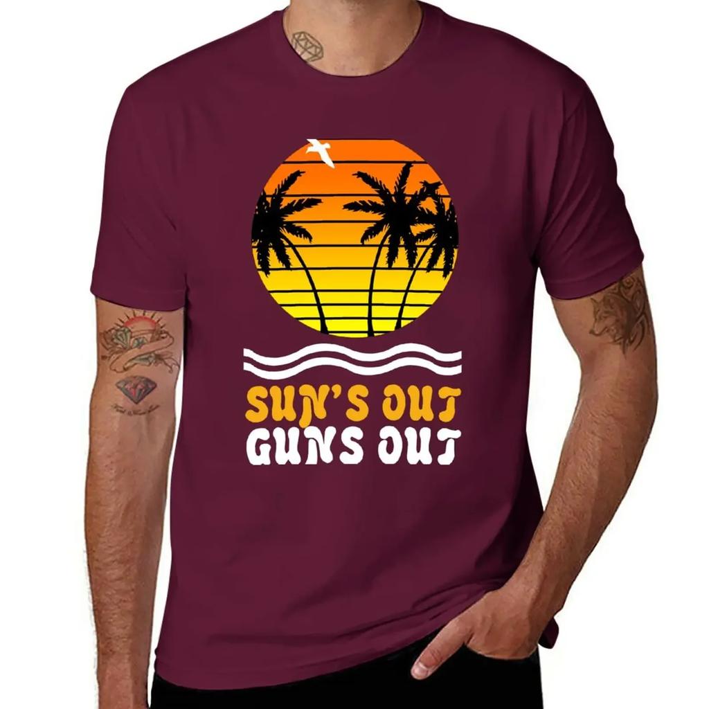 Suns out guns out suns geek funny nerd T-Shirt blacks quick-drying graphics Men's clothing