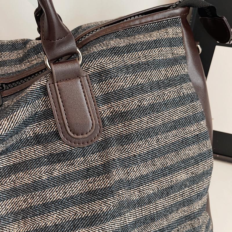 Women's Travel Bag Large Capacity Lightweight Duffel Bag Oxford Cloth Handbag