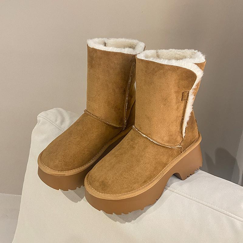 Fleece and Thickening Warm Snow Boots for Women Winter New Trifle Platform Two-Wear Mid-Tube Boots 35